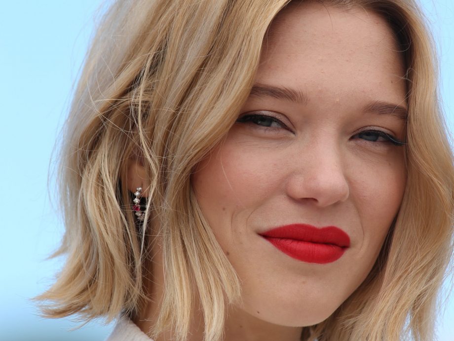 French-girl-beauty-Lea-Seydoux-920x690